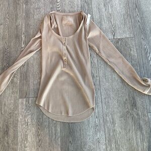 NEW- Aerie Tan Ribbed Long Sleeve Henley Top